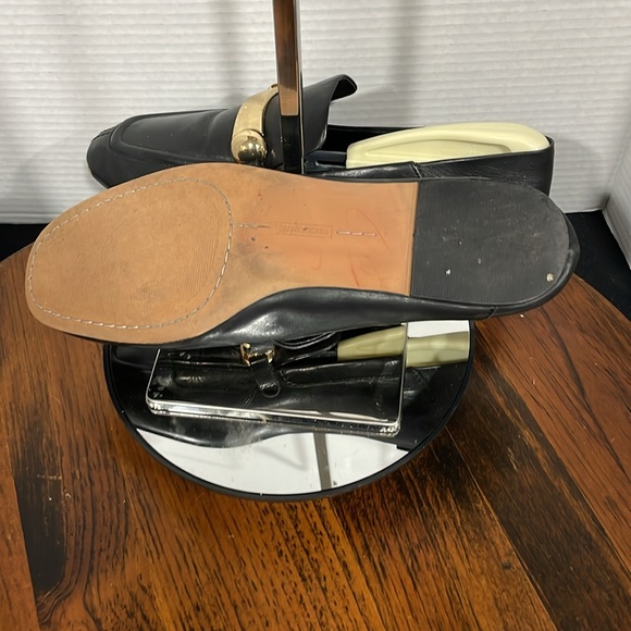 EUC Vince Camuto Leather Slip-On Loafers Padaire Black - Picture 4 of 5